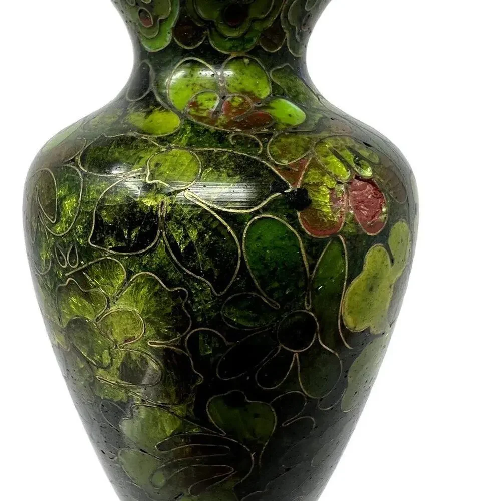 Vintage Chinese Cloisonné Vase Green Traditional Asian design 3 Inches Tall 1-3